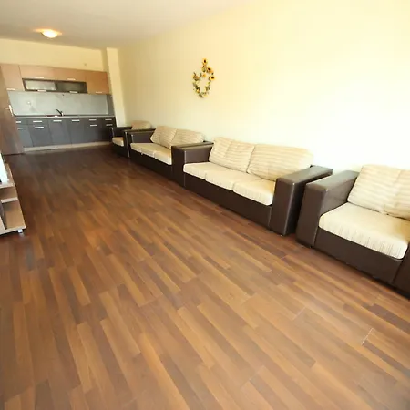 Apartment Menada Bonita *