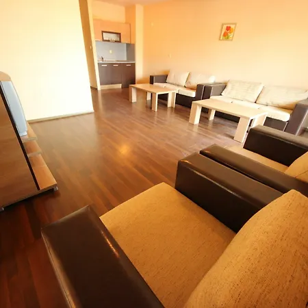 Apartment Menada Bonita
